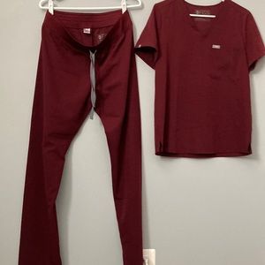 Figs scrubs. One pocket and two pocket top medium. Medium tall pants. Maroon
